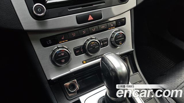 Volkswagen CC 2015 — photo 17