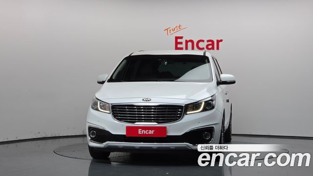 Kia Canival 2018 — photo 3