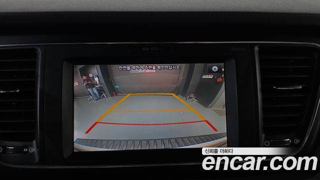 Kia Canival 2018 — photo 14
