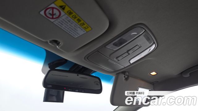 Kia Canival 2018 — photo 20