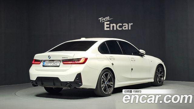 BMW 3-Series 2026 — photo 2