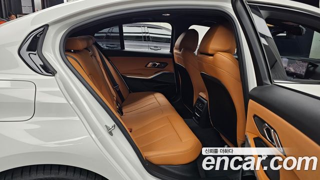 BMW 3-Series 2026 — photo 17