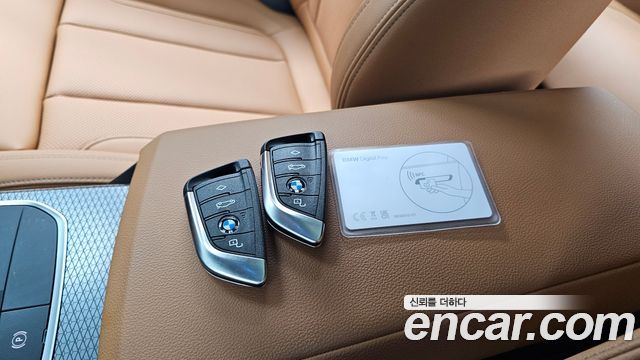 BMW 3-Series 2026 — photo 23
