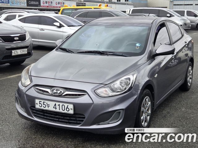 Hyundai Accent 2014 — photo 1