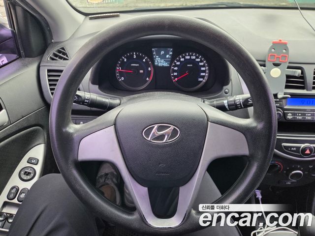 Hyundai Accent 2014 — photo 6