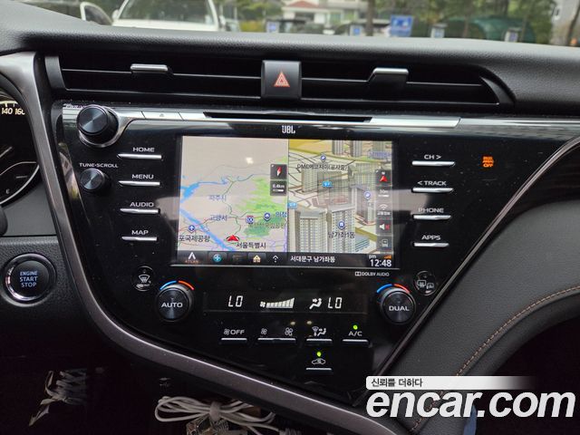 Toyota Camry 2019 — photo 5
