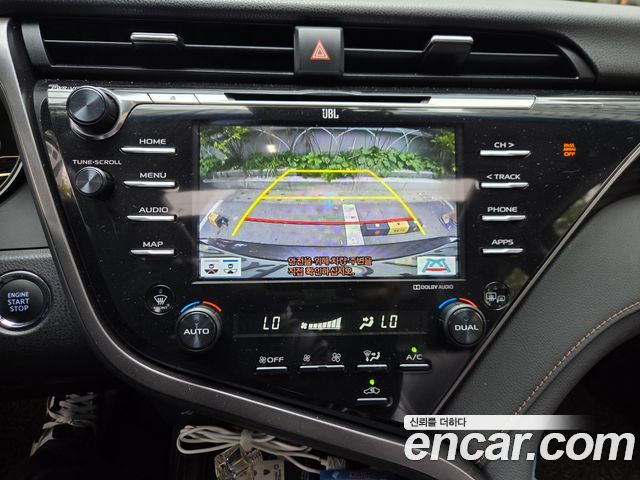Toyota Camry 2019 — photo 6
