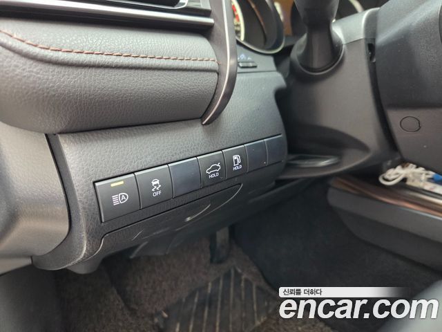 Toyota Camry 2019 — photo 8