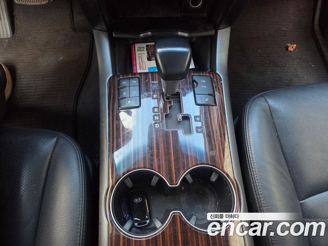 Kia Mohave 2018 — photo 10