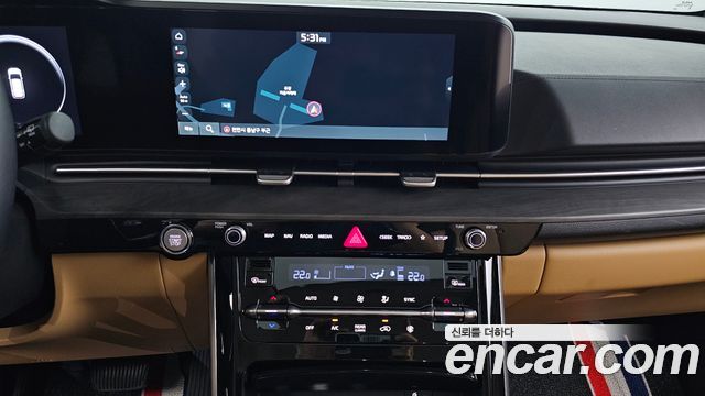 Kia Canival 2023 — photo 19