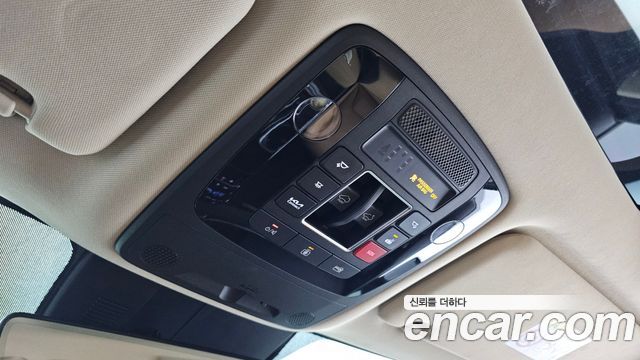 Kia Canival 2023 — photo 22