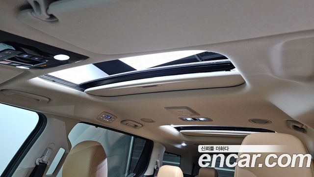 Kia Canival 2023 — photo 24