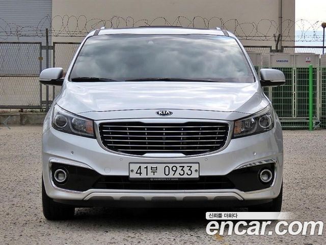 Kia Canival 2016 — photo 2