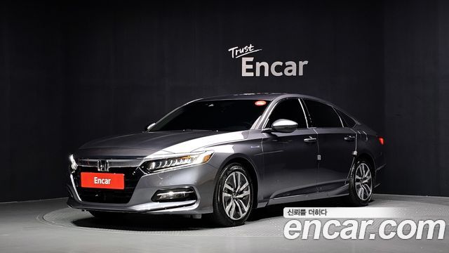 Honda Accord 2018 — photo 1