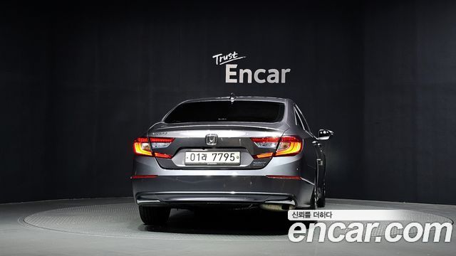 Honda Accord 2018 — photo 4