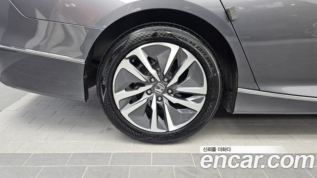 Honda Accord 2018 — photo 5