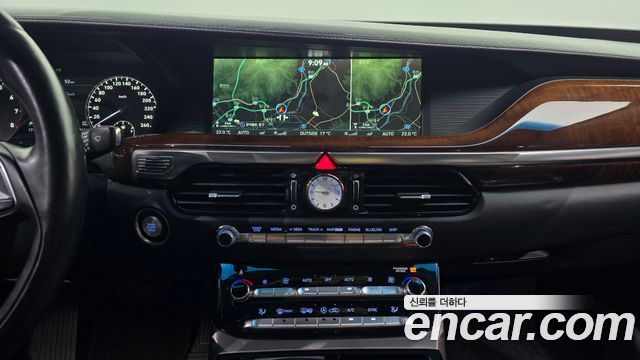 Genesis EQ900 2017 — photo 21