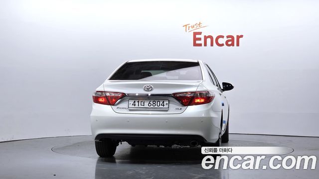Toyota Camry 2015 — photo 4