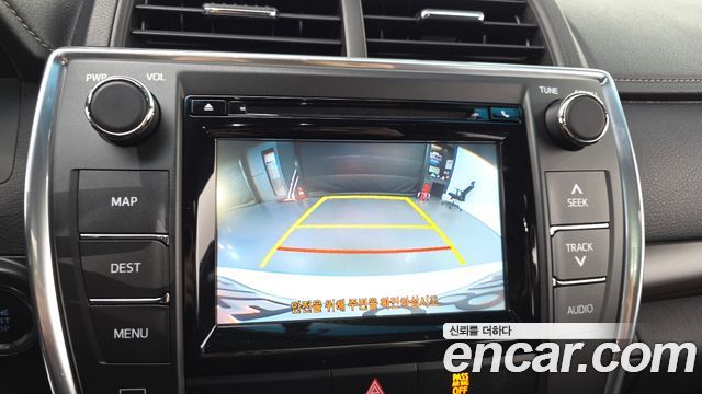 Toyota Camry 2015 — photo 15