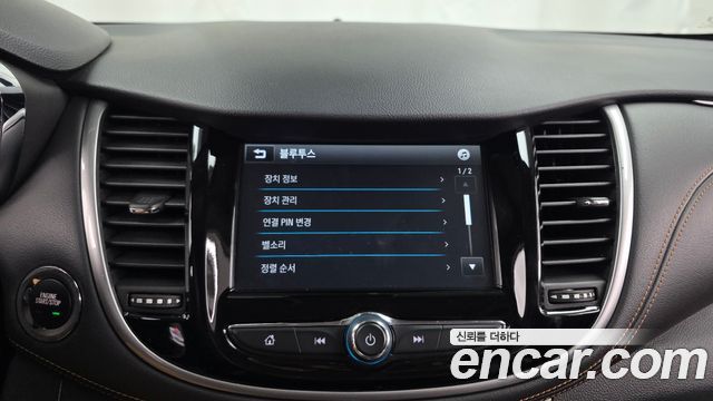 Chevrolet Korea Trax 2018 — photo 22
