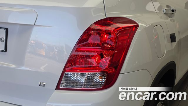 Chevrolet Korea Trax 2018 — photo 9