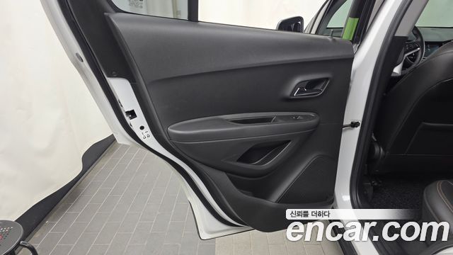 Chevrolet Korea Trax 2018 — photo 15