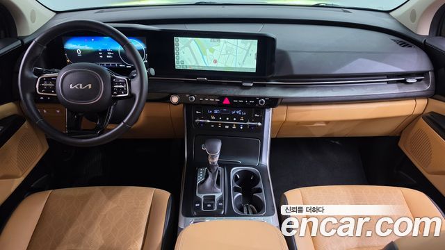 Kia Canival 2023 — photo 10