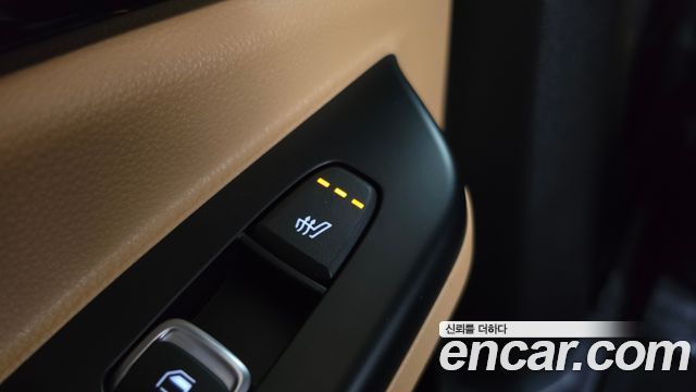 Kia Canival 2023 — photo 25