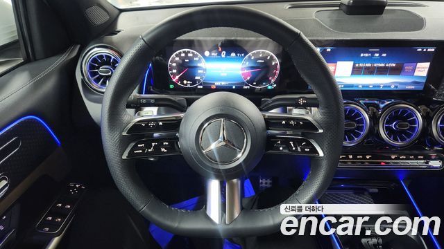 Mercedes-Benz GLB-Class 2026 — photo 6