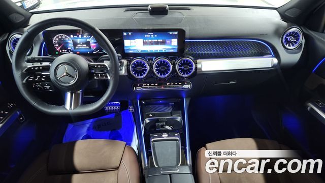 Mercedes-Benz GLB-Class 2026 — photo 7