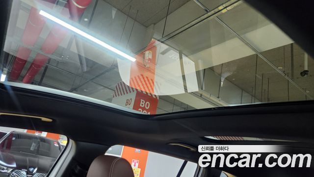 Mercedes-Benz GLB-Class 2026 — photo 15