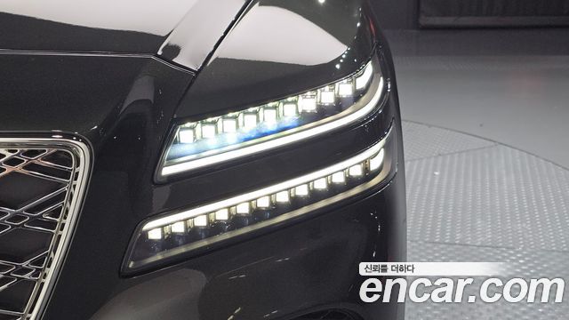 Genesis GV80 2025 — photo 8