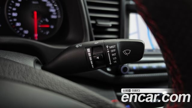 Hyundai AVANTE 2017 — photo 23