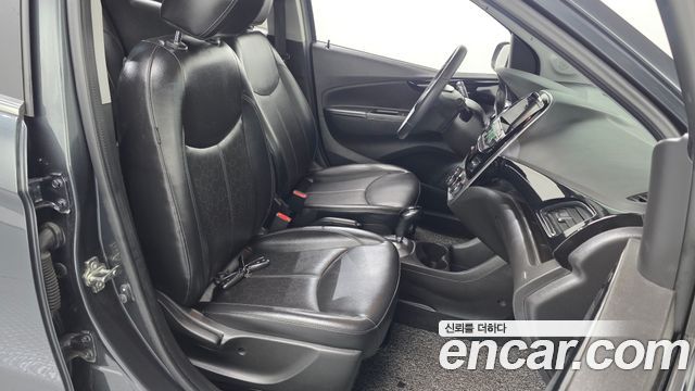 Chevrolet Korea Spark 2018 — photo 17