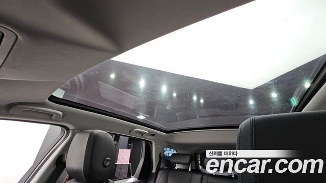 Land Rover Discovery Sport 2018 — photo 25
