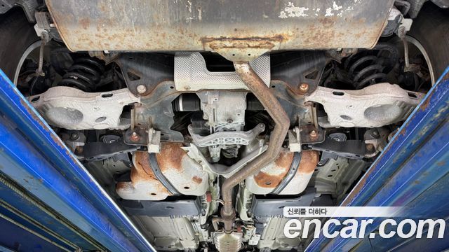 Land Rover Discovery Sport 2018 — photo 33