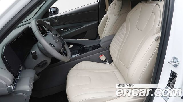 Hyundai AVANTE 2025 — photo 7