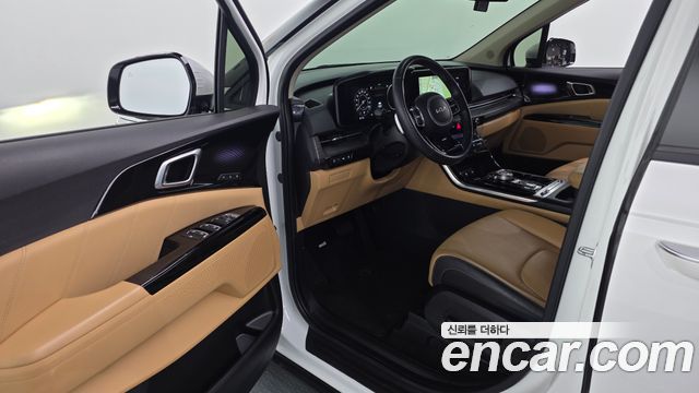 Kia Canival 2023 — photo 13