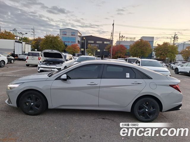 Hyundai AVANTE 2023 — photo 4