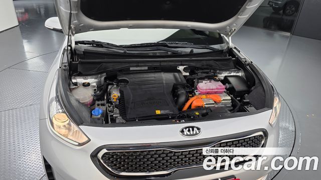 Kia Niro 2018 — photo 6