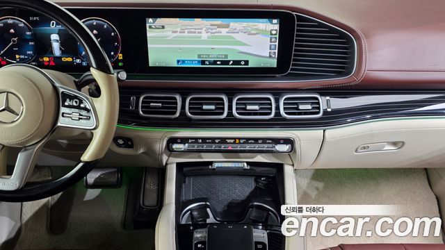 Mercedes-Benz GLS-Class 2022 — photo 14