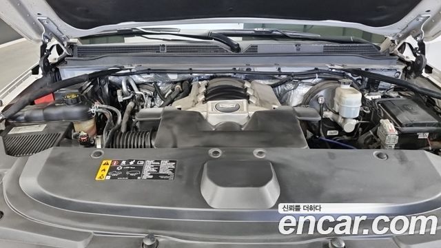 Cadillac Escalade 2018 — photo 6