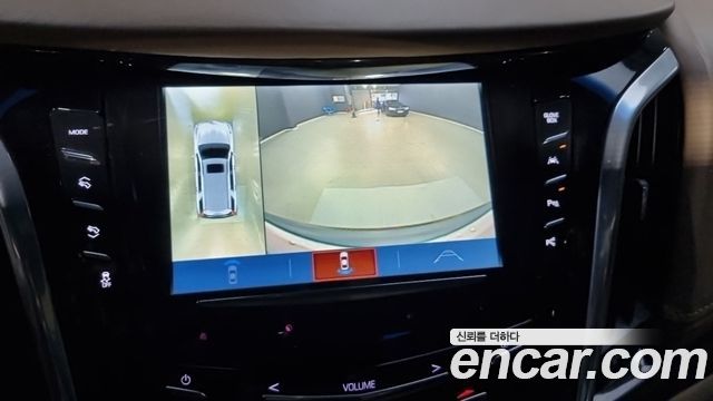 Cadillac Escalade 2018 — photo 13