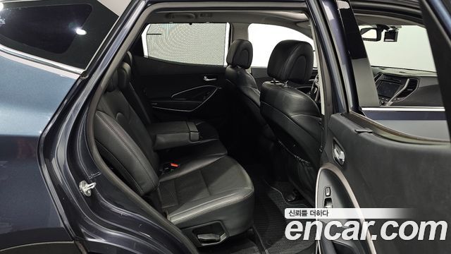 Hyundai Santafe 2016 — photo 17