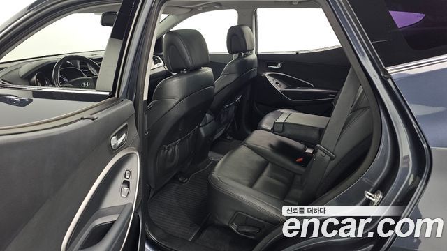 Hyundai Santafe 2016 — photo 18