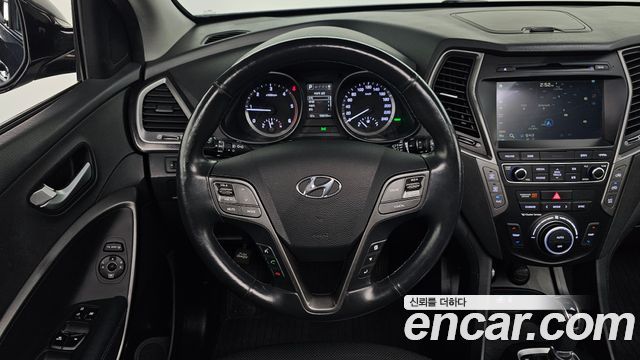 Hyundai Santafe 2016 — photo 19