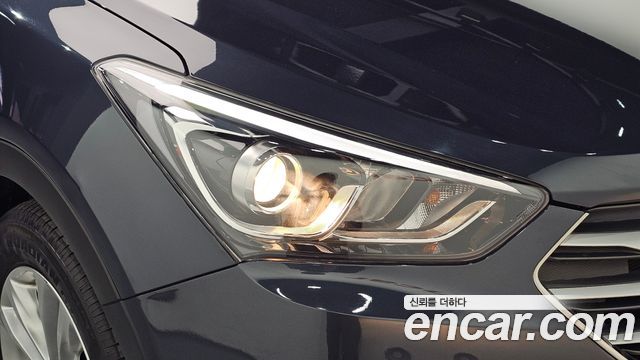 Hyundai Santafe 2016 — photo 8