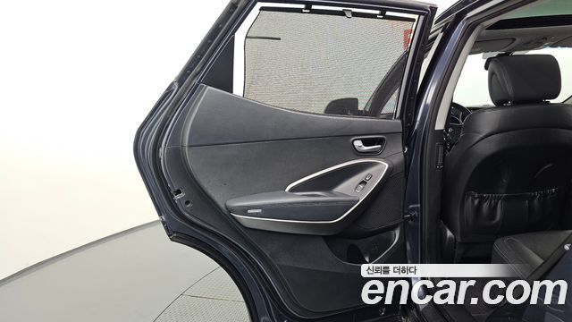 Hyundai Santafe 2016 — photo 15