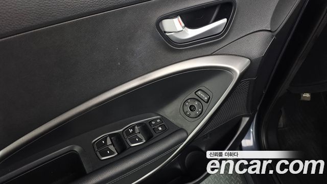 Hyundai Santafe 2016 — photo 27