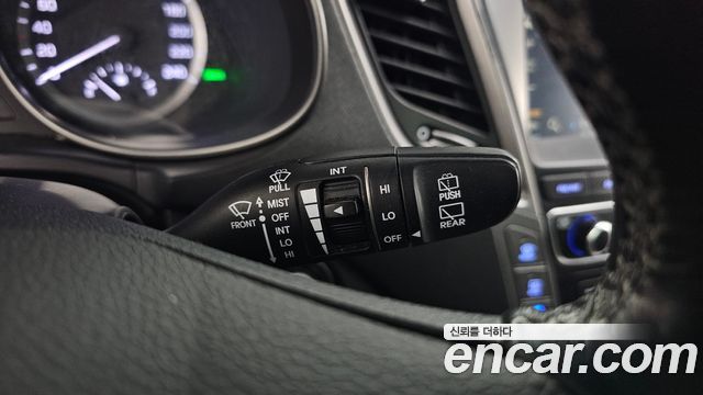 Hyundai Santafe 2016 — photo 30